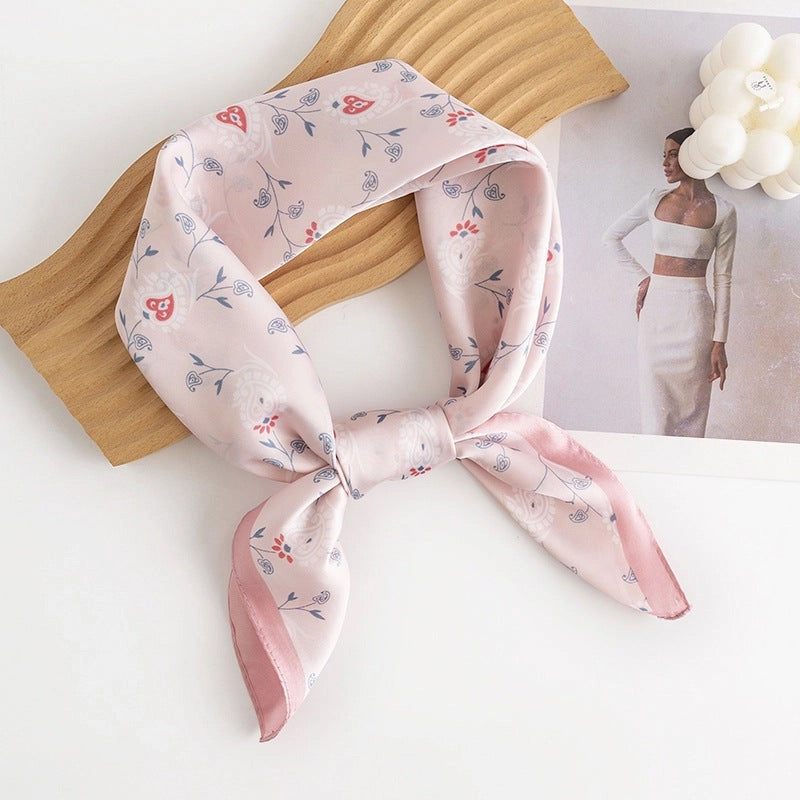 Floral Scarf Head Wrap – A Touch of Elegance for Any Season